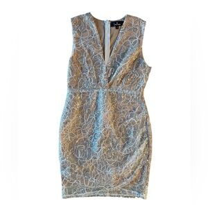 VC9 White Lace Sequence Dress Size Small